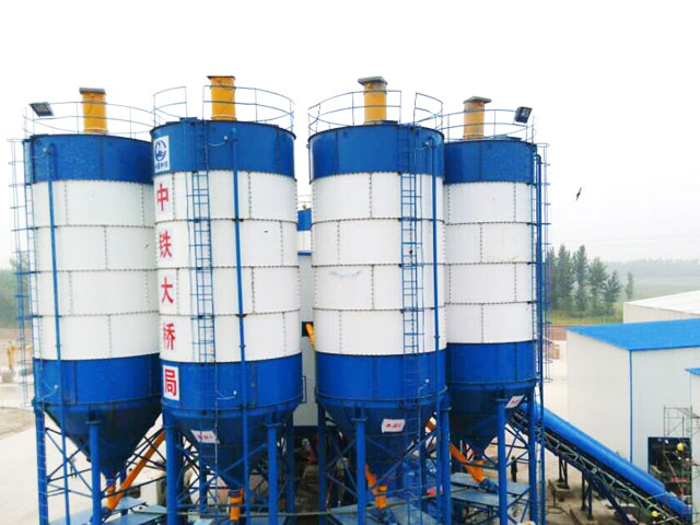 瓦片(pian)組合式(shì)水泥倉(cāng)